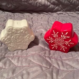 Snowflake Salt and Pepper Shakers